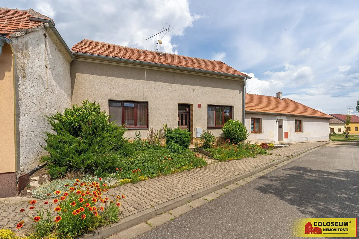 Prodej rodinného domu 90 m², pozemek 499 m²
